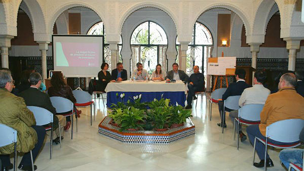 La Mesa del Turismo celebra un nuevo encuentro de cara al inicio de la temporada turística