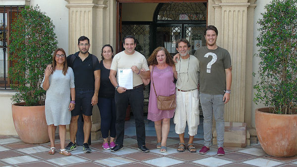 EL AYUNTAMIENTO DE BENALMÁDENA APRUEBA UNA MOCIÓN PARA OFRECER LA ATENCIÓN DEBIDA “A LAS VÍCTIMAS DE LA ‘VIOLENCIA ECONÓMICA”