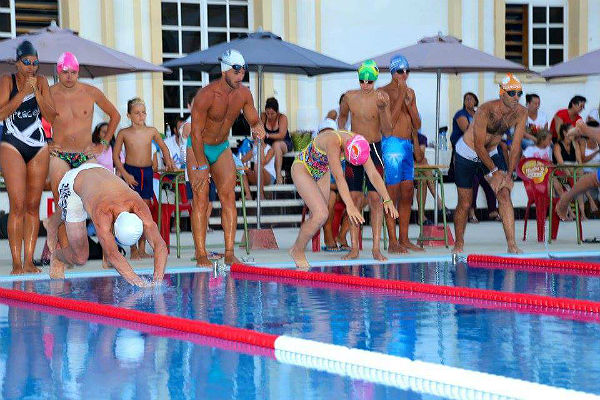LA PISCINA MUNICIPAL ACOGERÁ MAÑANA EL 33º CAMPEONATO LOCAL DE NATACIÓN 