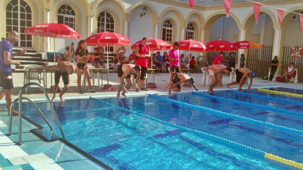 La piscina municipal de Benalmádena Pueblo acogerá el próximo viernes 14 la 30º Edición del Campeonato Local de Natación