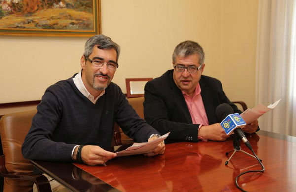 El Alcalde Víctor Navas y el Concejal Joaquín Villazón presentan la iniciativa de cooperación social y comunitaria para el impulso del empleo en Benalmádena