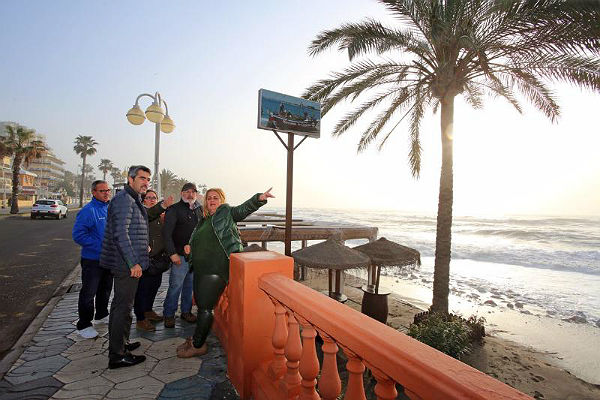 Técnicos municipales realizan un inventario de los daños del temporal de levante para reclamar a Costas los arreglos