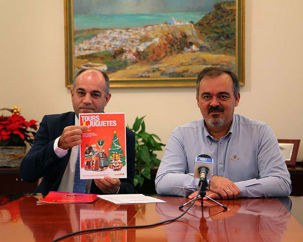El Autobús Turístico de Benalmádena de City Sightseeing desarroya la campaña ‘Tours por Juguetes’ 