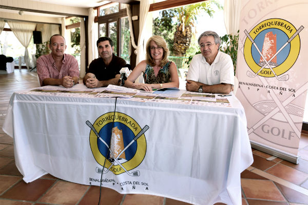 La alcaldesa presenta la segunda edición del Torneo de Golf Benéfico 'Virgen de la Cruz'