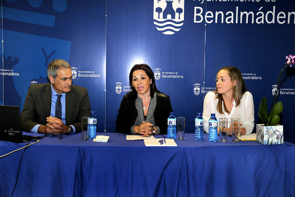Cerca de medio centenar de benalmadenses participan en las Jornadas Jurídicas de Puertas Abiertas.