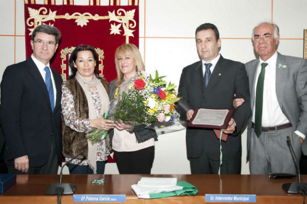 La Asociación '¿Yo? ¡Producto Andaluz! rinde homenaje a José Antonio Mena, presidente de la FABE en la Costa del Sol