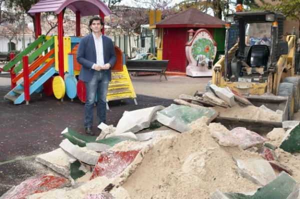 Comienzan las obras de remodelación integral del parque infantil del centro de Arroyo de la Miel