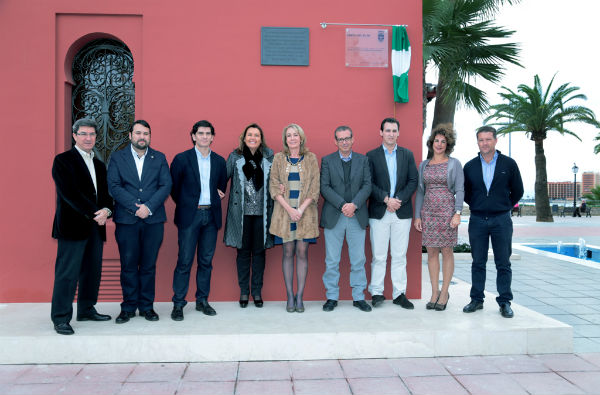 La alcaldesa preside la presentación de la nueva imagen del Castillo El Bil Bil tras su rehabilitación