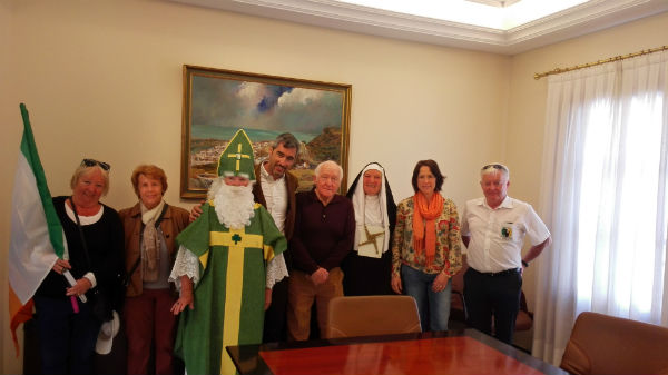 Las calles de Benalmádena se llenarán de color verde y banderas irlandesas con la Vigésima Celebración de Saint Patrick
