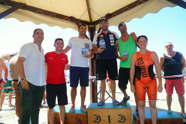 Gran éxito de participación en la XVII Travesía a Nado de Benalmádena