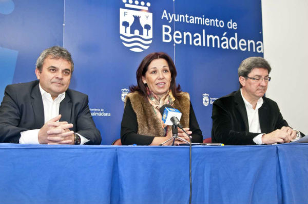 Más de medio centenar de mayores y residentes foráneos participarán en un viaje a la Diputación de Málaga.
