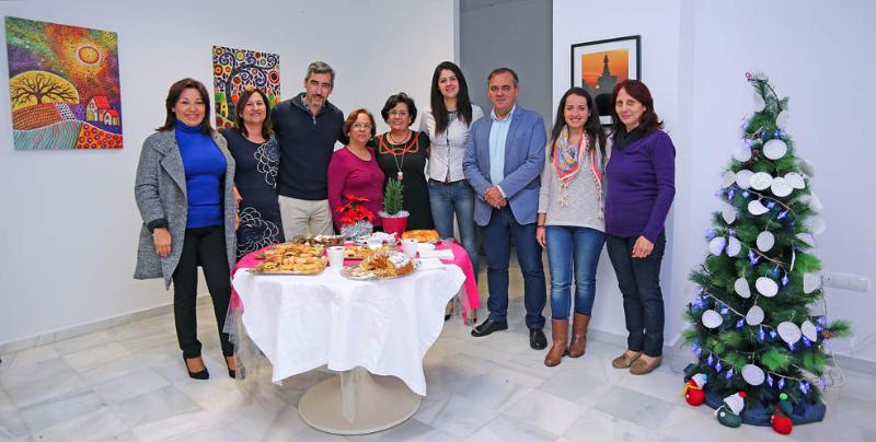 El Alcalde y los Concejales de la Corporación participan en el Desayuno Solidario Navideño de AFAD