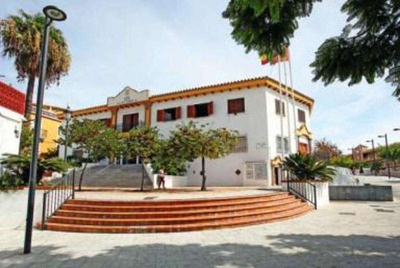 ESCUELA DE MADRES Y PADRES DE BENALMÁDENA