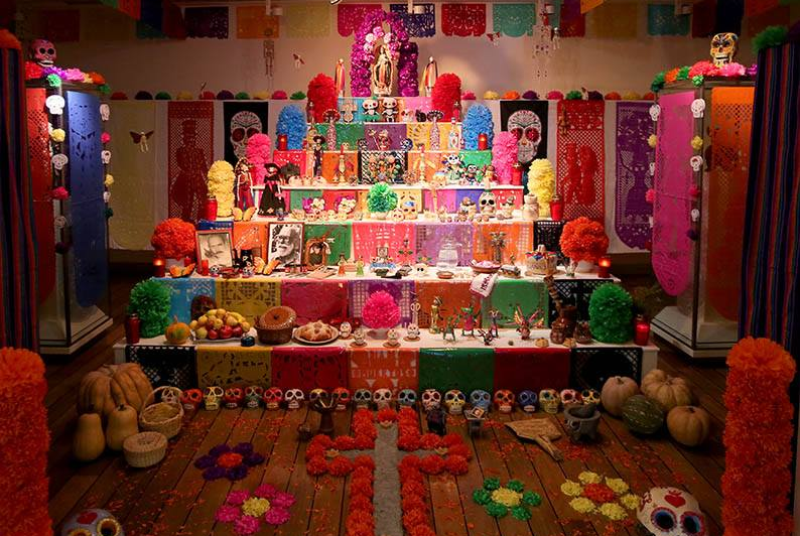 MEXICAN ALTAR FOR THE DECEASED 