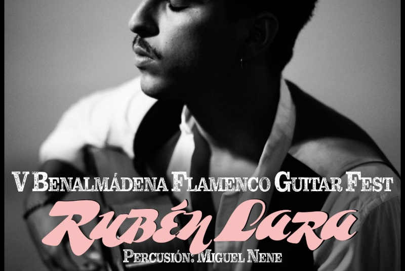 GUITARIST RUBEN LARA