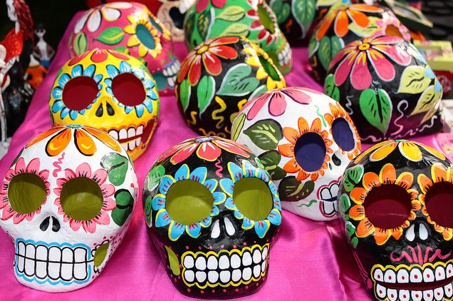 Decora Tu Calavera Mexicana