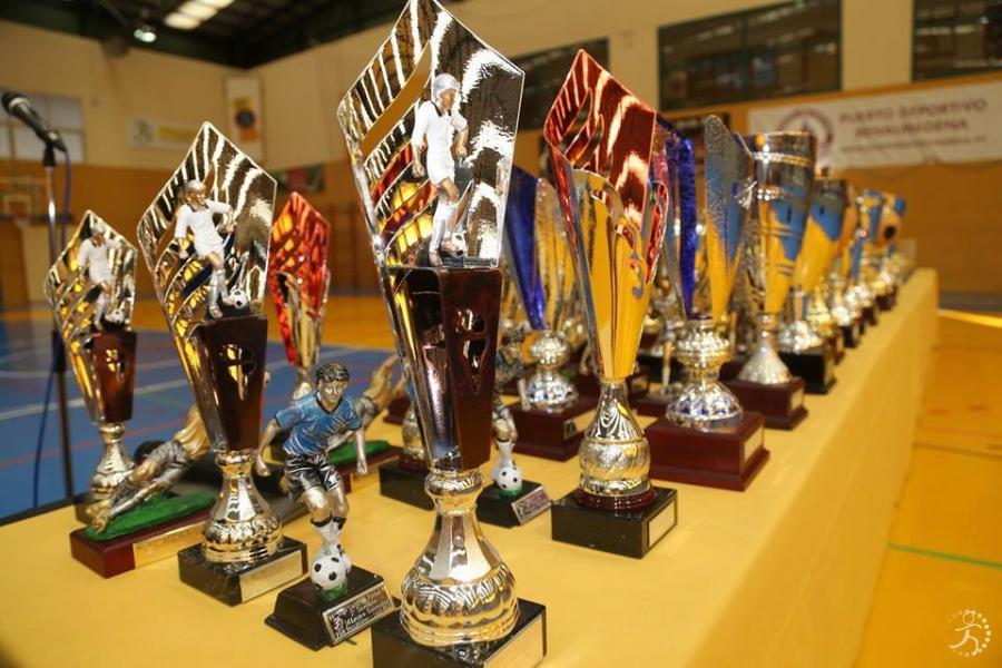 ENTREGA DE TROFEOS DE FERIA